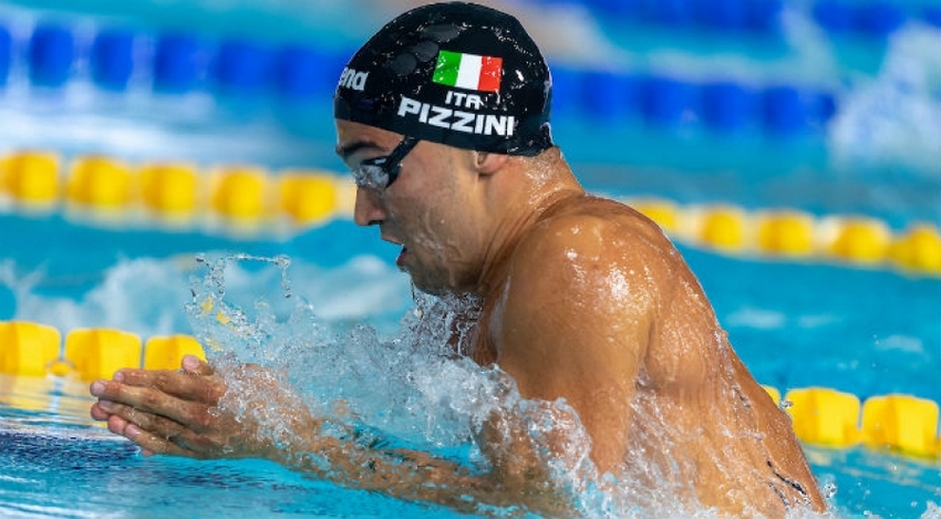 Europei: Luca Pizzini medaglia di bronzo nei 200 rana. Terza la staffetta mista 4x100 misti