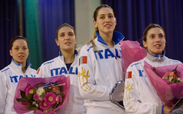 Coppa del Mondo di fioretto femminile, il Dream Team azzurro trionfa a Saint Maur