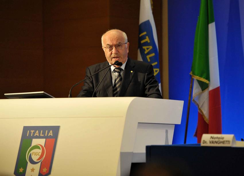 Carlo Tavecchio nuovo Presidente della Federazione Italiana Giuoco Calcio