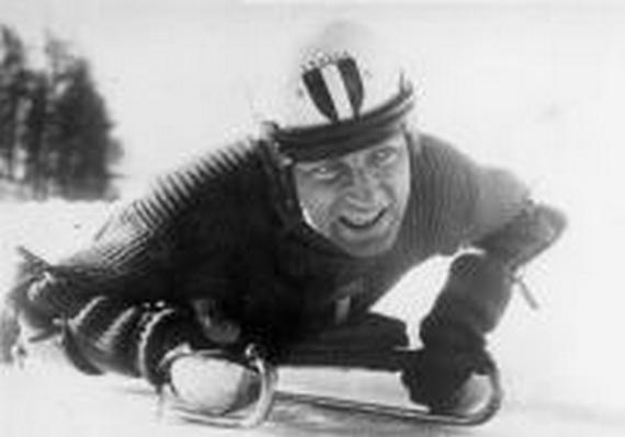 E' scomparso Nino Bibbia, prima medaglia olimpica dell'Italia negli sport invernali. Il cordoglio di Malagò