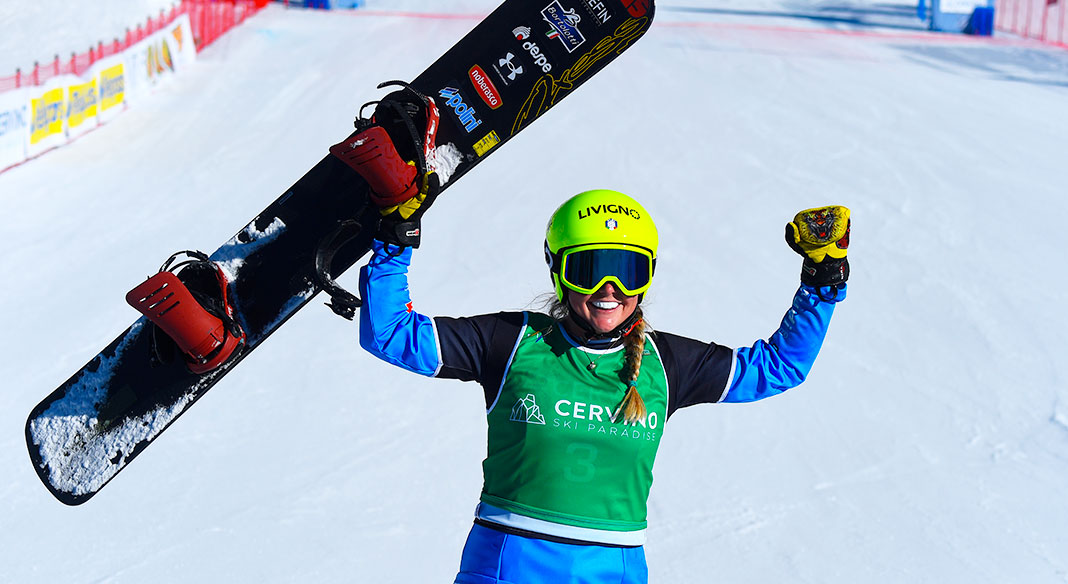 Moioli show a Cortina: la portabandiera vince l'ultima tappa di Coppa del Mondo prima dei Giochi di Pechino