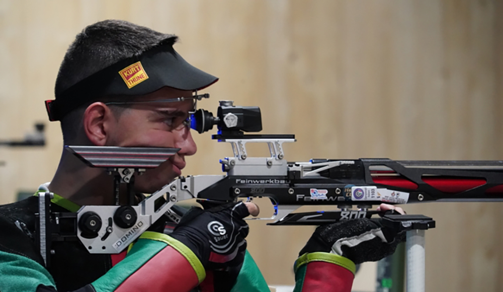 Cairo World Championships: Sollazzo wins silver and secures Olympic quota place for Italy in the 10-metre air rifle