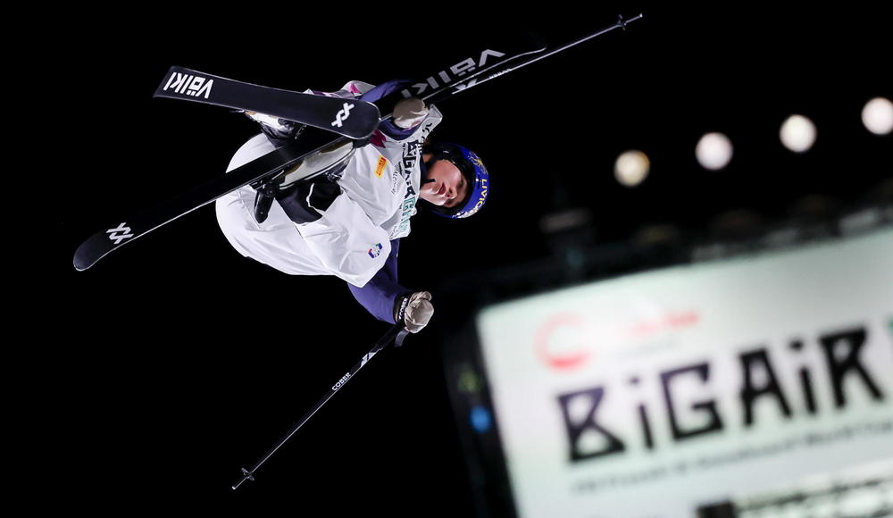 Big Air: Flora Tabanelli inaugura la Coppa del Mondo con un secondo posto in Svizzera