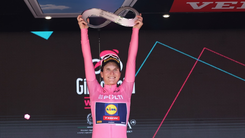 Elisa Longo Borghini vince il Giro d’Italia: “Mi servirà tempo per metabolizzare il trionfo”