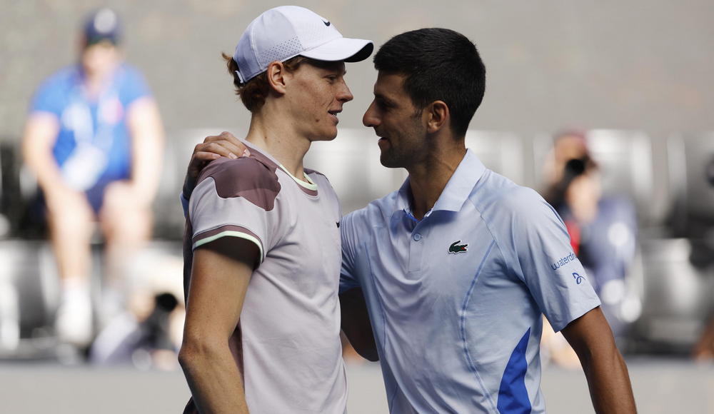 Sinner fa la storia a Melbourne: annienta Djokovic e accede alla finale degli Australian Open