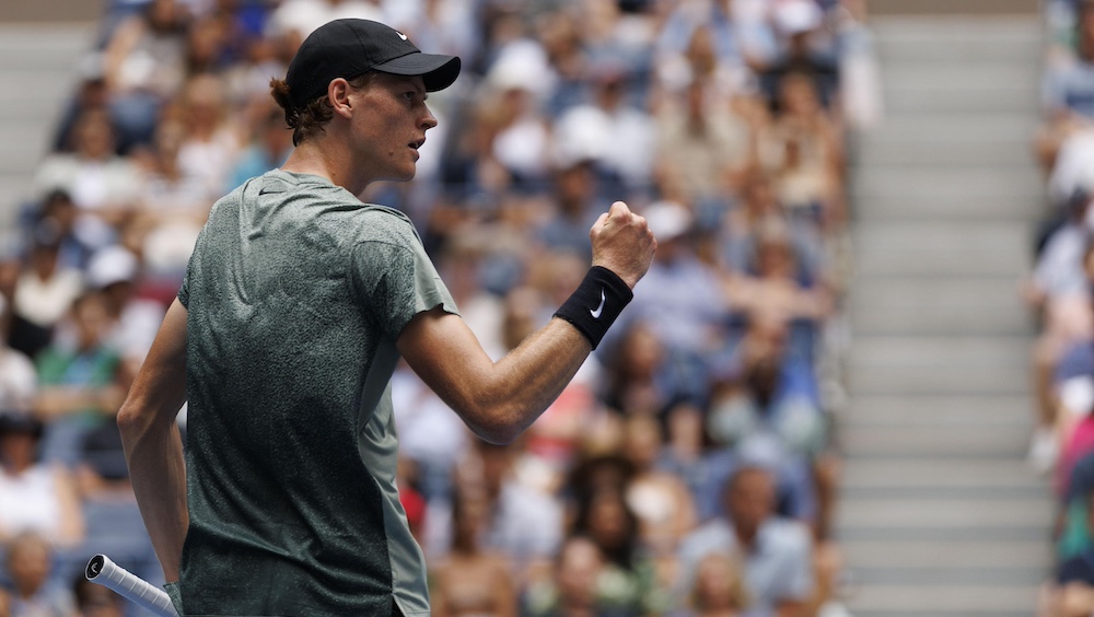 Jannik Sinner in semifinale agli US Open: è il primo italiano a spingersi così avanti in tutti gli Slam