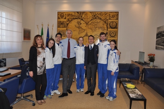 CONI: Malagò meets Carolina Kostner and the Olympic athletes of the Italian Fiamme Azzurre sports group