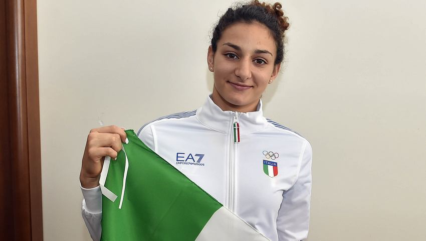 Aurora Tognetti flag bearer in Youth Olympic Games