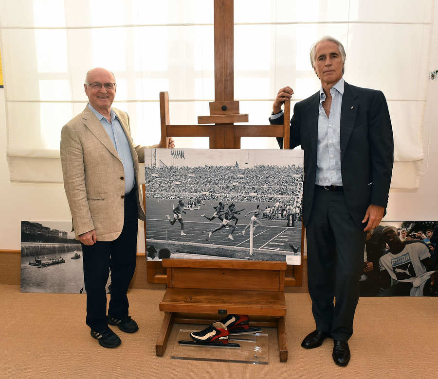 Malagò meets Livio Berruti: the Rome 1960 Olympic champion celebrated on the Walk of Fame