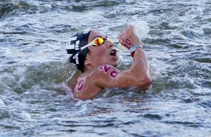 Nuoto 10km Donne Bruni foto Luca Pagliaricci GMT _TOK6954 copia