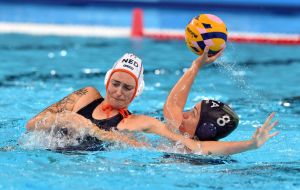 0608 pallanuoto setterosa ita hol  foto mezzelani gmt012