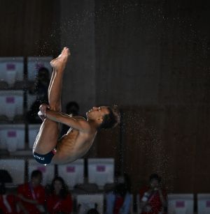 tuffi 10 metri sargent larsen ph bizzi   agu