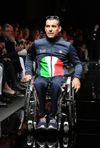 armanifotomezzelanigmtsport099