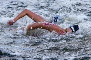 Nuoto 10km Donne Bruni foto Luca Pagliaricci GMT _TOK6934 copia