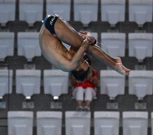 tuffi 10 metri sargent larsen ph bizzi  agu