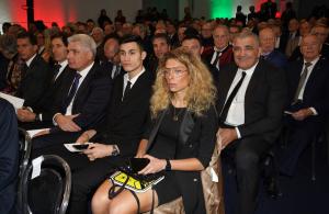 collari_doro_foto_mezzelani_pagliaricci_gmt152_20191216_1038647421