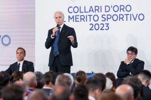 web collari 0109 ph simone ferraro sfa07596 20231222