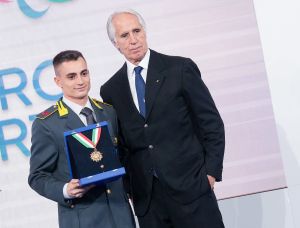 web collari 0301 ph simone ferraro sfa08610 20231222