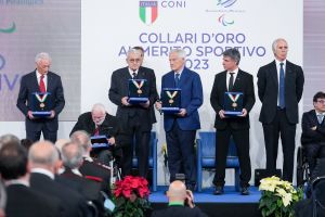 web collari 0337 ph simone ferraro sfa08892 20231222