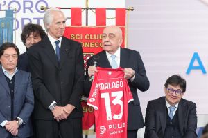 web collari 0352 ph simone ferraro sfa09023 20231222