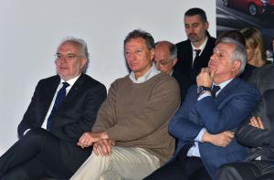 0119TOYOTAMEZZELANIGMT