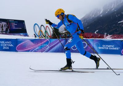 February 21: pictures of the day