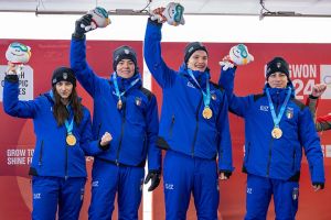 italia slittino team relay 2038202 20240123