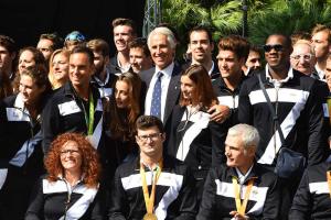 540mezzelani carbone gmt