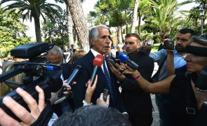 564mezzelani carbone gmt