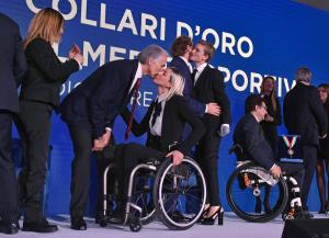 collarimezzelaniferrarogmt271