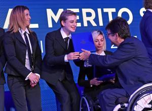 collarimezzelaniferrarogmt277