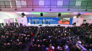 collarimezzelaniferrarogmt287