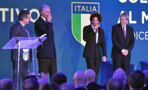 collarimezzelaniferrarogmt297