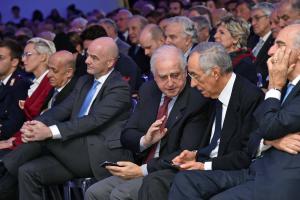 collarimezzelaniferrarogmt301