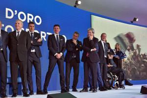 collarimezzelaniferrarogmt366