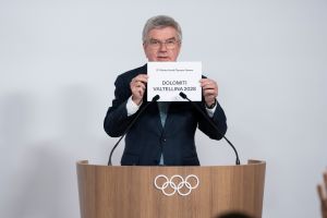 54297040135ec0c6 k39