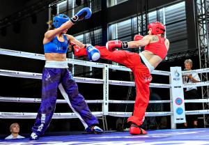 Kickboxing Nicole PERONA v Emine ARSLAN (TUR) Ph Simone Ferraro SFA02340 copia