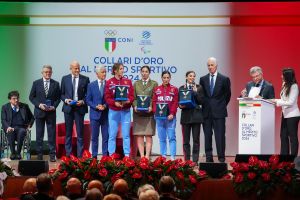 coni 0150 collari d oro sfe09356 copia simone ferraro ph