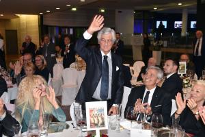 festa pescante mezzelani gmt173