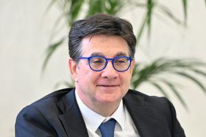 elezioni coni rdt foto di tondo coni