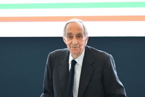 elezioni coni rdt foto di tondo coni