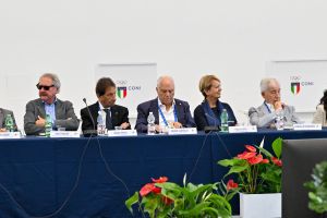 elezioni coni rdt foto di tondo coni