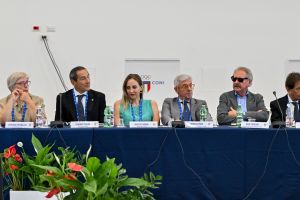 elezioni coni rdt foto di tondo coni