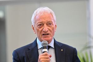 elezioni coni rdt foto di tondo coni