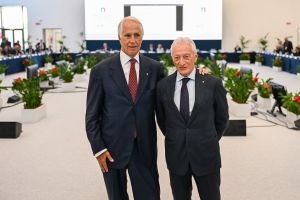 elezioni coni rdt foto di tondo coni