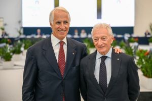 elezioni coni rdt foto di tondo coni