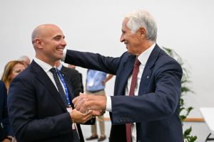 elezioni coni rdt foto di tondo coni