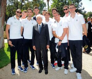 160622 092 consegna tricolore Foto Mezzelani-Carbone GMT