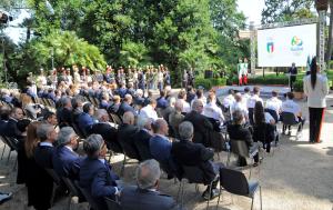 160622 109 consegna tricolore Foto Mezzelani-Carbone GMT