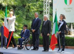 160622 133 consegna tricolore Foto Mezzelani-Carbone GMT